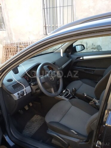 Opel Astra 2005, 253,000 km - 1.6 l - Bakı