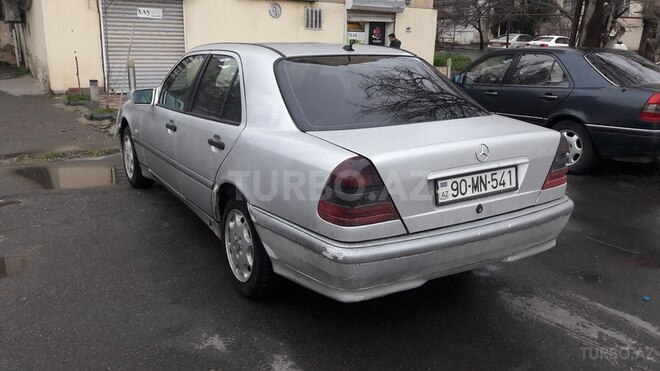 Mercedes C 180 1997, 293,000 km - 1.8 l - Bakı