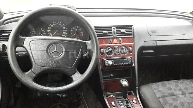 Mercedes C 180 1997, 293,000 km - 1.8 l - Bakı