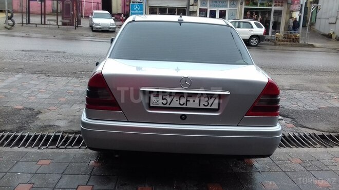 Mercedes C 180 1995, 256,000 km - 1.8 л - Bakı