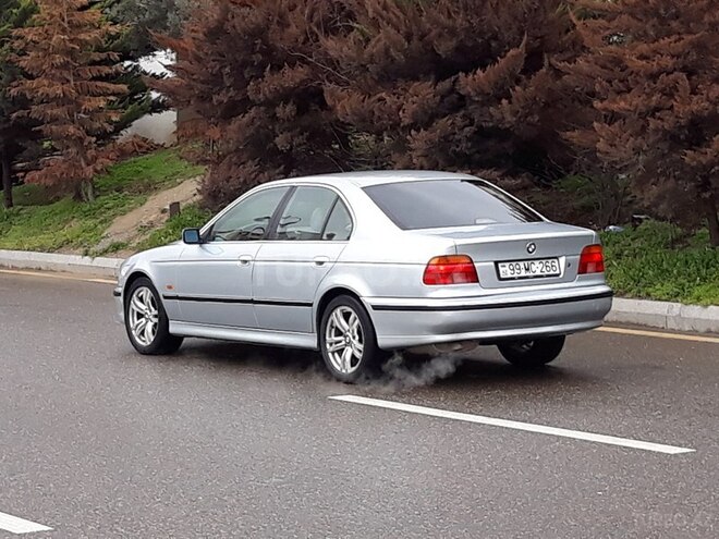 BMW 523 1997, 289,766 km - 2.5 l - Bakı