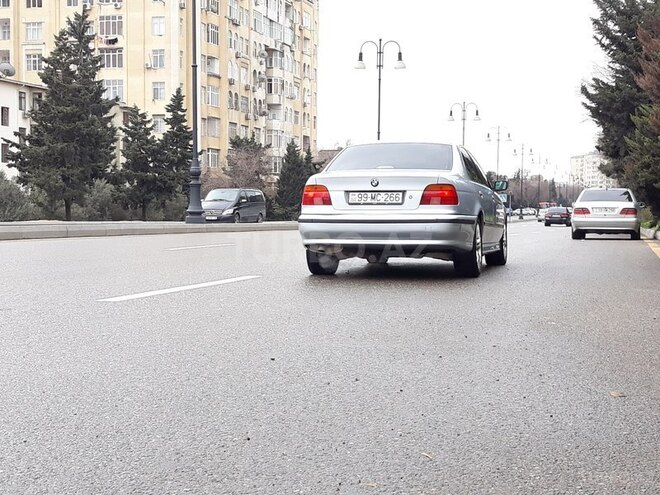 BMW 523 1997, 289,766 km - 2.5 l - Bakı