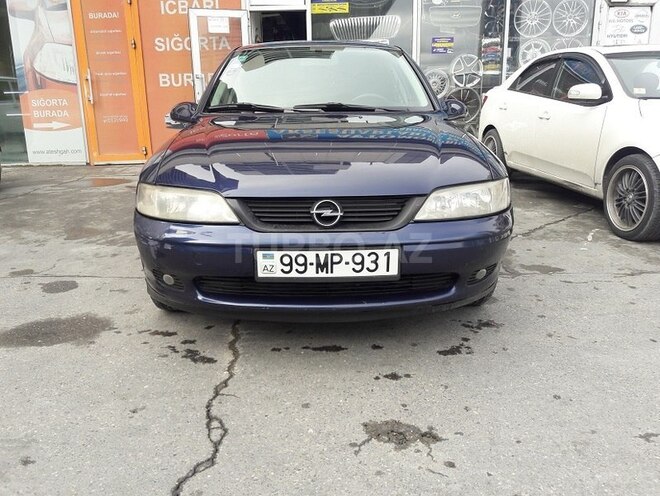 Opel Vectra 1999, 325,000 km - 2.0 л - Bakı