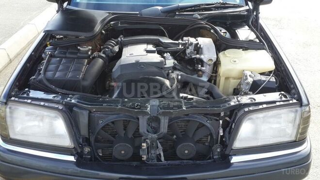 Mercedes C 220 1995, 342,000 km - 2.2 l - Bakı
