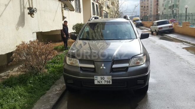 Mitsubishi  2006, 150,000 km - 0.3 l - Bakı