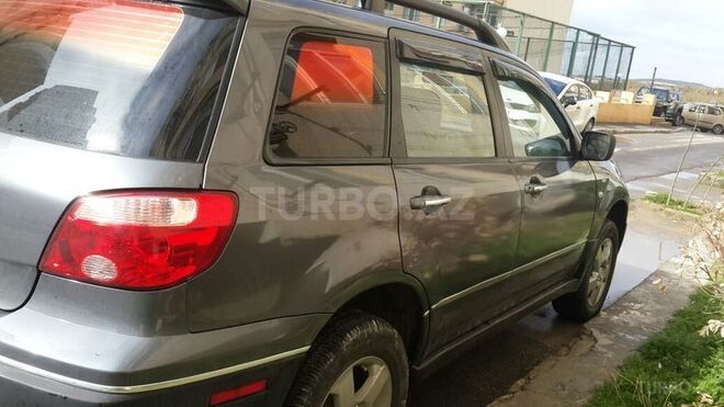 Mitsubishi  2006, 150,000 km - 0.3 l - Bakı