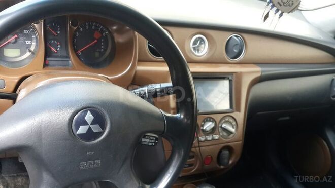 Mitsubishi  2006, 150,000 km - 0.3 l - Bakı