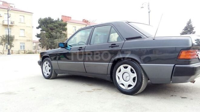 Mercedes 190 1991, 212,900 km - 1.8 l - Bakı