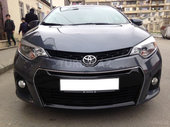 Toyota Corolla 2015, 32,000 km - 1.8 l - Bakı