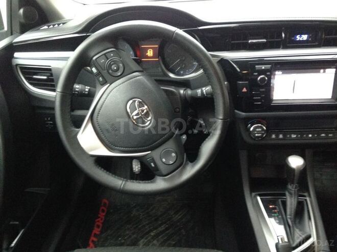 Toyota Corolla 2015, 32,000 km - 1.8 l - Bakı