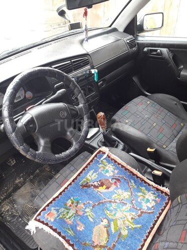 Volkswagen Golf 1997, 350,000 km - 1.8 l - Bakı