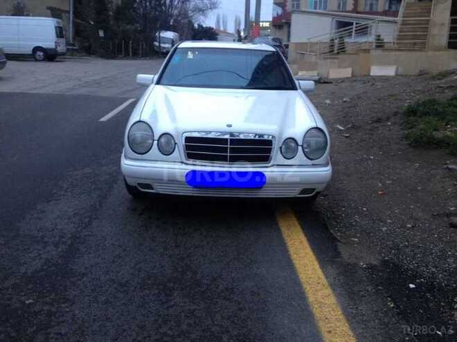 Mercedes E 230 1996, 300,000 km - 2.3 l - Bakı