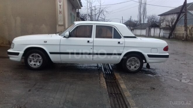GAZ 3110 2001, 220,558 km - 2.4 l - Quba