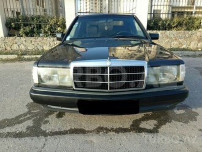 Mercedes 190 1990, 320,000 km - 2.0 l - Bakı