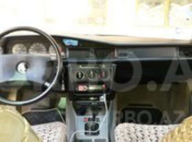 Mercedes 190 1990, 320,000 km - 2.0 l - Bakı