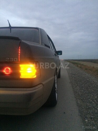 Mercedes 190 1992, 450,000 km - 2.3 l - Bakı