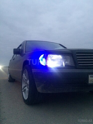 Mercedes 190 1992, 450,000 km - 2.3 l - Bakı