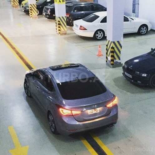 Hyundai Elantra 2015, 36,000 km - 1.8 l - Bakı