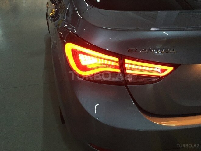 Hyundai Elantra 2015, 36,000 km - 1.8 l - Bakı