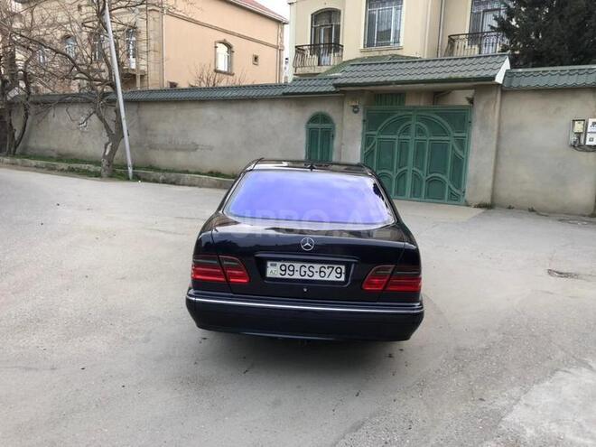 Mercedes E 270 1999, 374,000 km - 2.7 l - Bakı