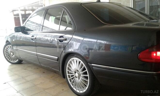 Mercedes E 280 1997, 312,000 km - 2.8 l - Gəncə
