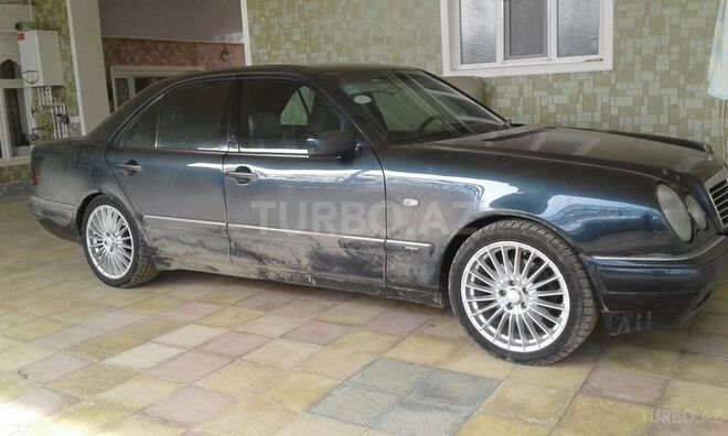 Mercedes E 280 1997, 312,000 km - 2.8 l - Gəncə