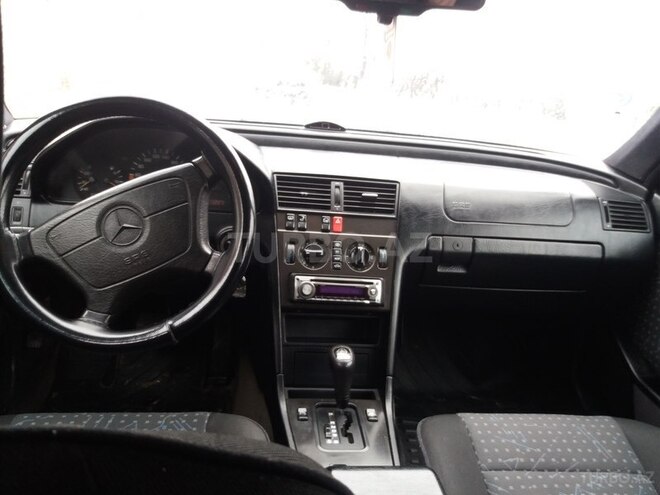 Mercedes C 180 1995, 405,000 km - 1.8 l - Şamaxı