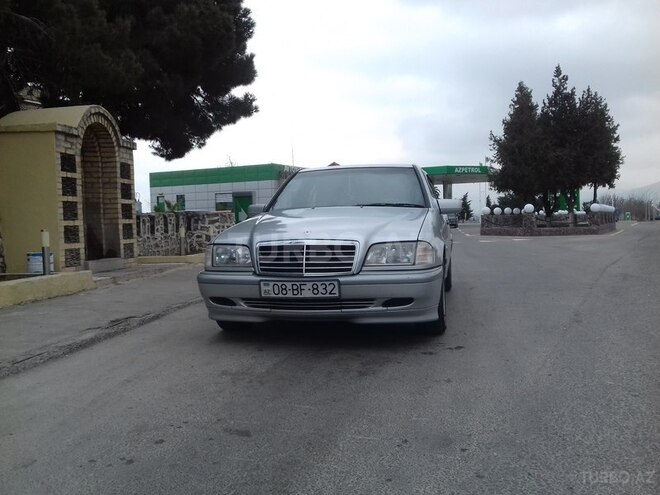 Mercedes C 200 1998, 90,186 km - 2.0 л - Zaqatala