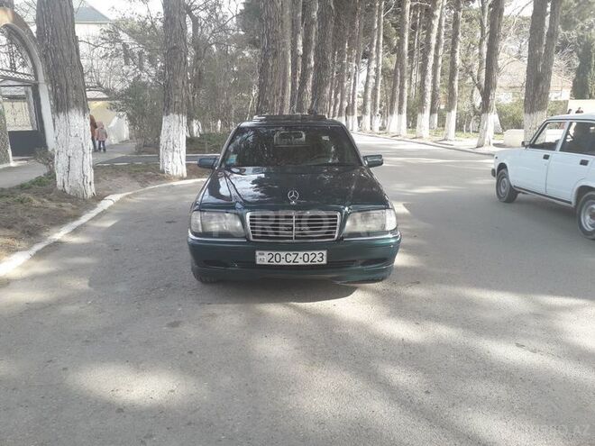 Mercedes C 180 1998, 230,000 km - 1.8 l - Sumqayıt