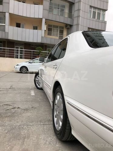 Mercedes E 240 2001, 298,000 km - 2.4 l - Lənkəran