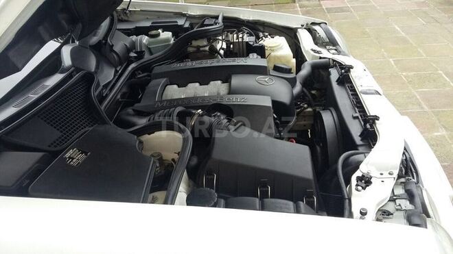 Mercedes E 240 2001, 298,000 km - 2.4 l - Lənkəran