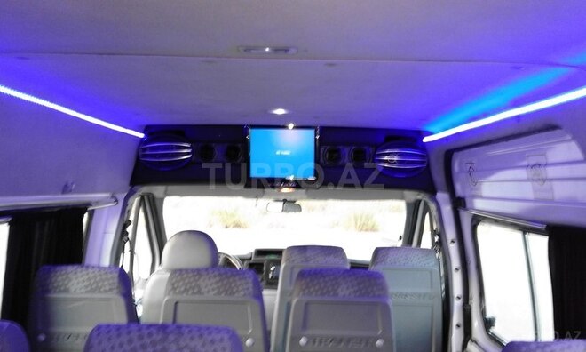 Ford Transit 2009, 324,200 km - 2.4 л - Bakı