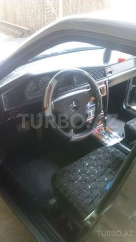 Mercedes 190 1992, 130,000 km - 2.3 l - Bakı