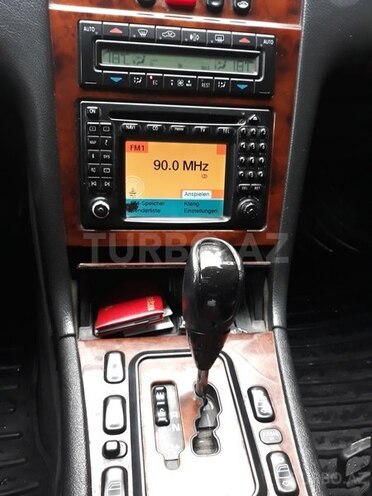 Mercedes E 220 2001, 300,000 km - 2.2 l - Sumqayıt