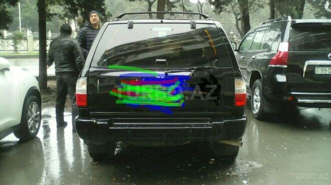 Infiniti QX4 1999, 175,000 km - 3.0 л - Xırdalan