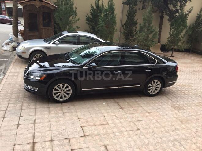 Volkswagen Passat 2012, 113,800 km - 2.5 л - Bakı