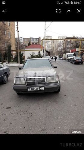 Mercedes E 260 1989, 257,000 km - 2.6 l - Bakı