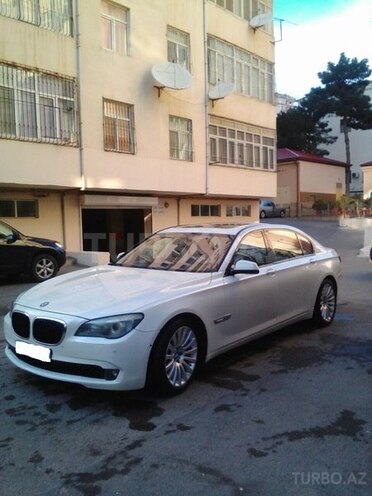 BMW 750 2009, 145,000 km - 4.4 l - Bakı