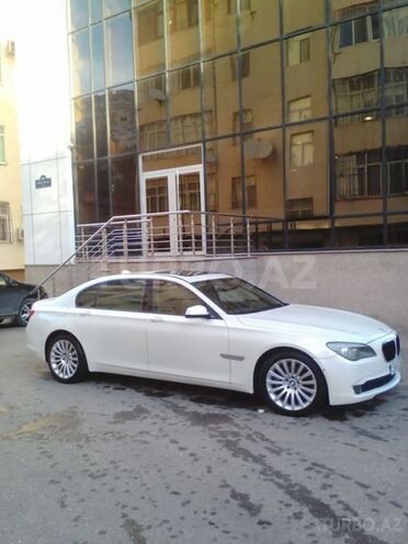 BMW 750 2009, 145,000 km - 4.4 l - Bakı