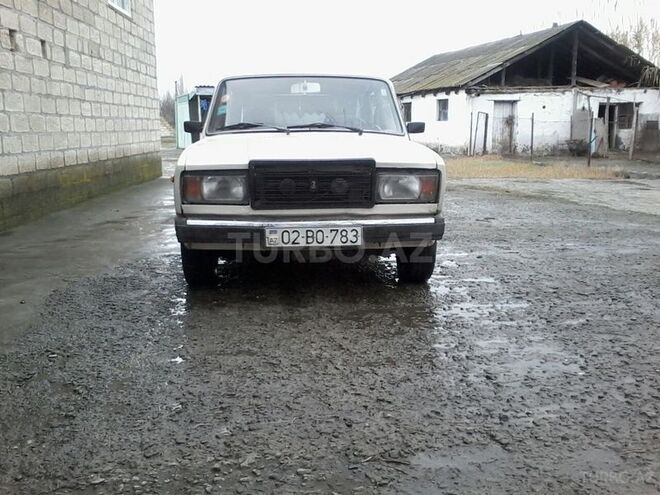 LADA (VAZ) 2107 1985, 280,000 km - 1.5 l - Yevlax