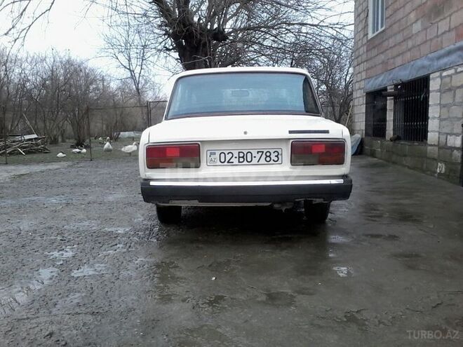 LADA (VAZ) 2107 1985, 280,000 km - 1.5 l - Yevlax