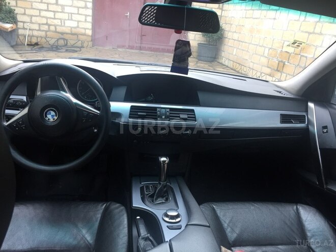 BMW 530 2003, 267,000 km - 3.0 l - Bakı