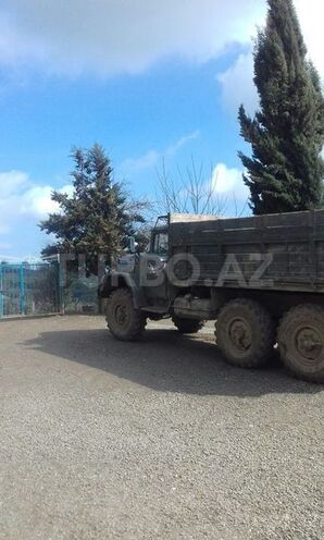 ZIL 131 1989, 4,857,000 km - 6.0 l - Astara