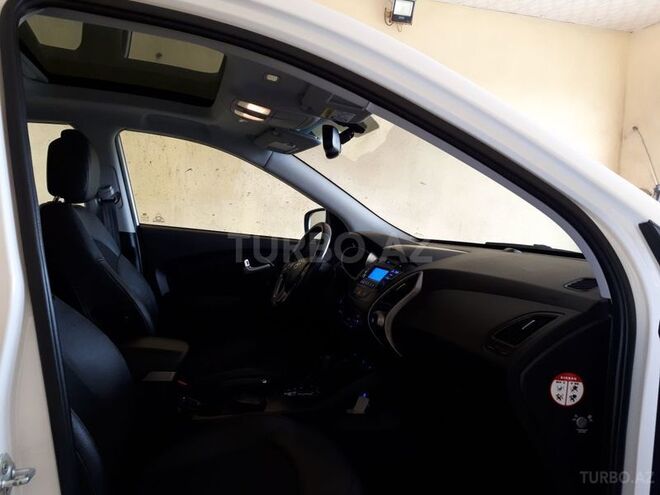 Hyundai ix35 2015, 66,890 km - 2.0 л - Kürdəmir