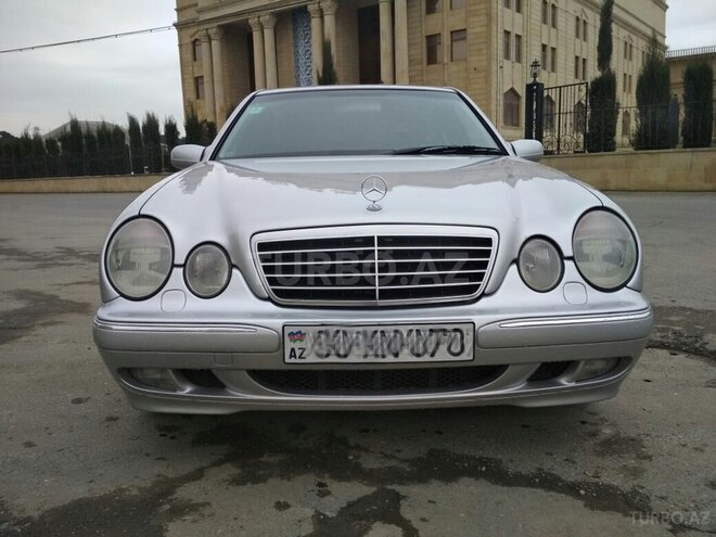 Mercedes E 280 2000, 314,000 km - 2.8 l - Bakı