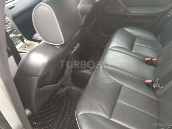 Mercedes E 280 2000, 314,000 km - 2.8 l - Bakı