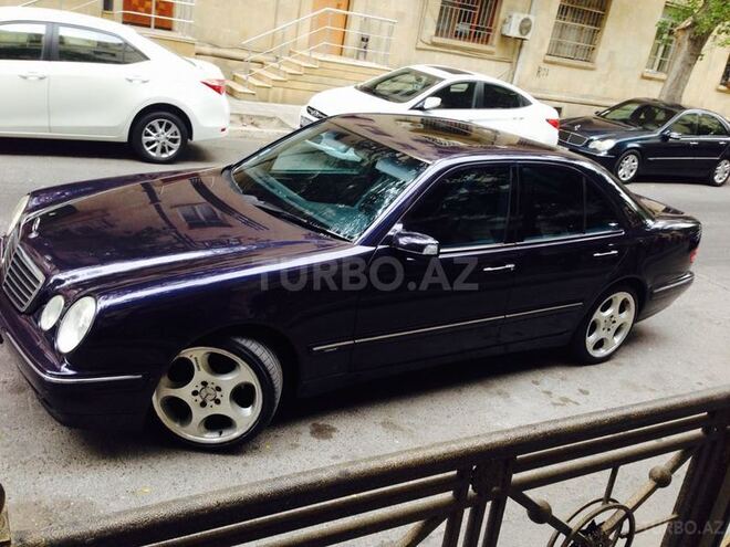 Mercedes E 320 2000, 245,000 km - 3.2 l - Bakı