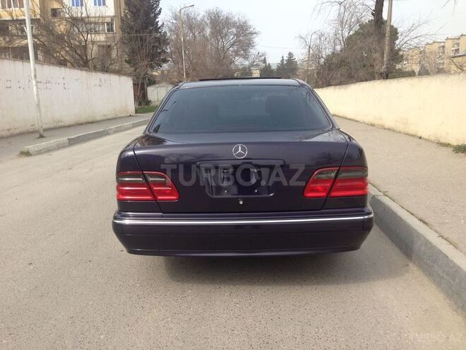 Mercedes E 320 2000, 245,000 km - 3.2 l - Bakı
