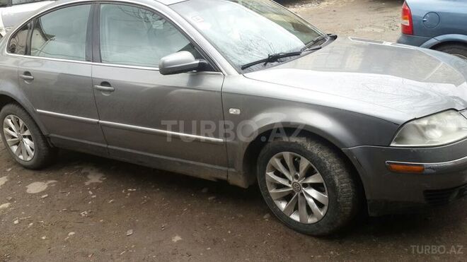 Volkswagen Passat 2001, 254,000 km - 1.8 l - Sumqayıt
