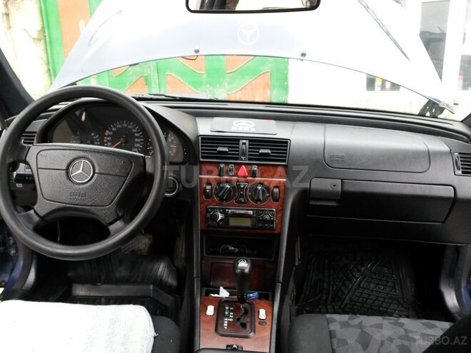 Mercedes C 180 1999, 326,756 km - 1.8 l - Bakı